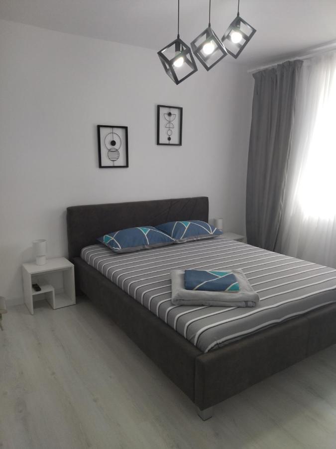 Apartament Max. Confort Tulcea Exterior photo